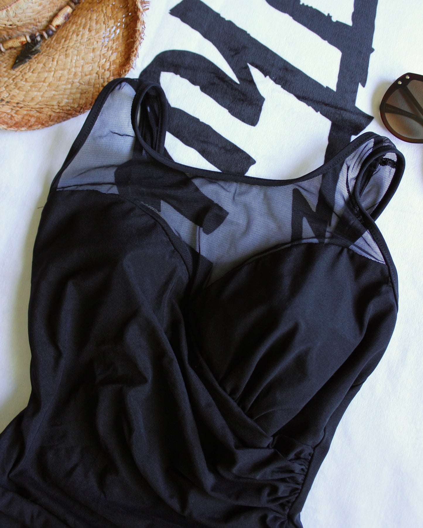 VINTAGE CLASSIC BLACK ONE PIECE
