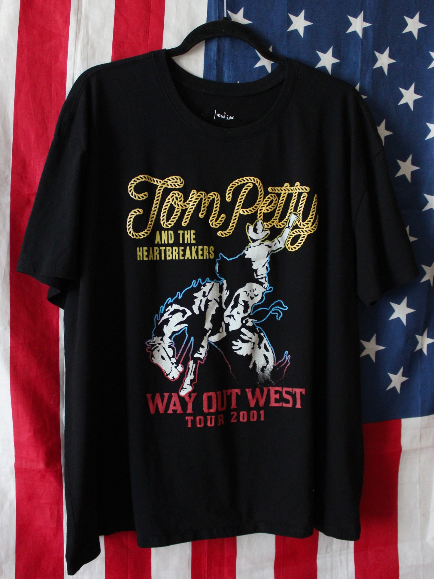 TOM PETTY AND THE HEARTBREAKERS TEE