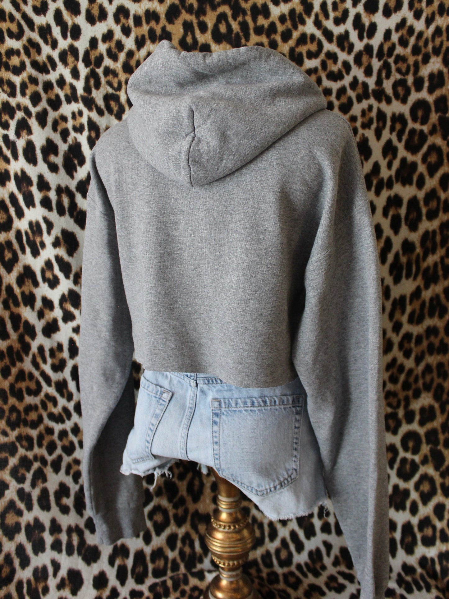 CROPPED FREDDIE MERCURY “WE ARE THE CHAMPIONS” HOODIE