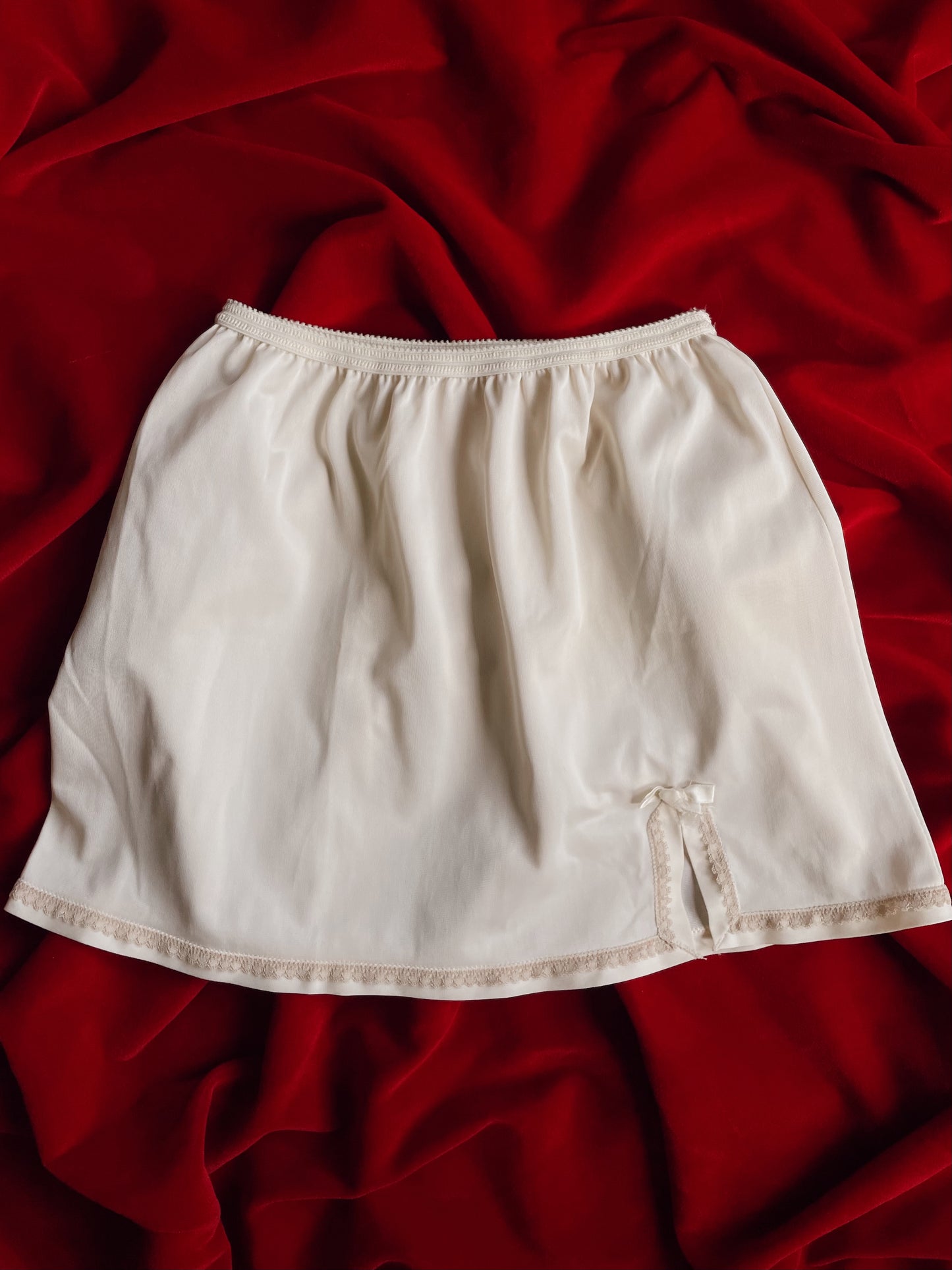 VINTAGE CREAM SLIP SKIRT