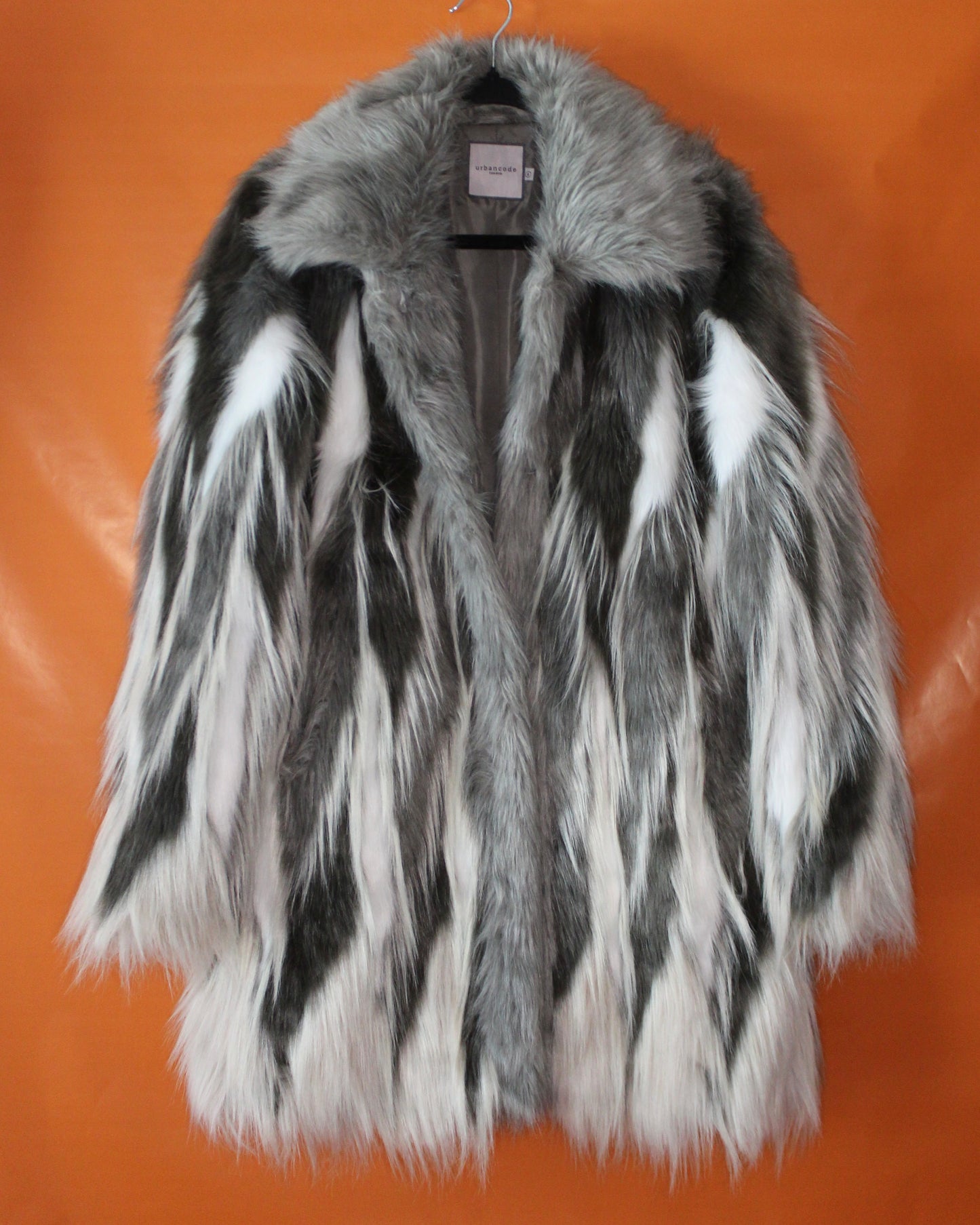 THE STRUTTER COAT