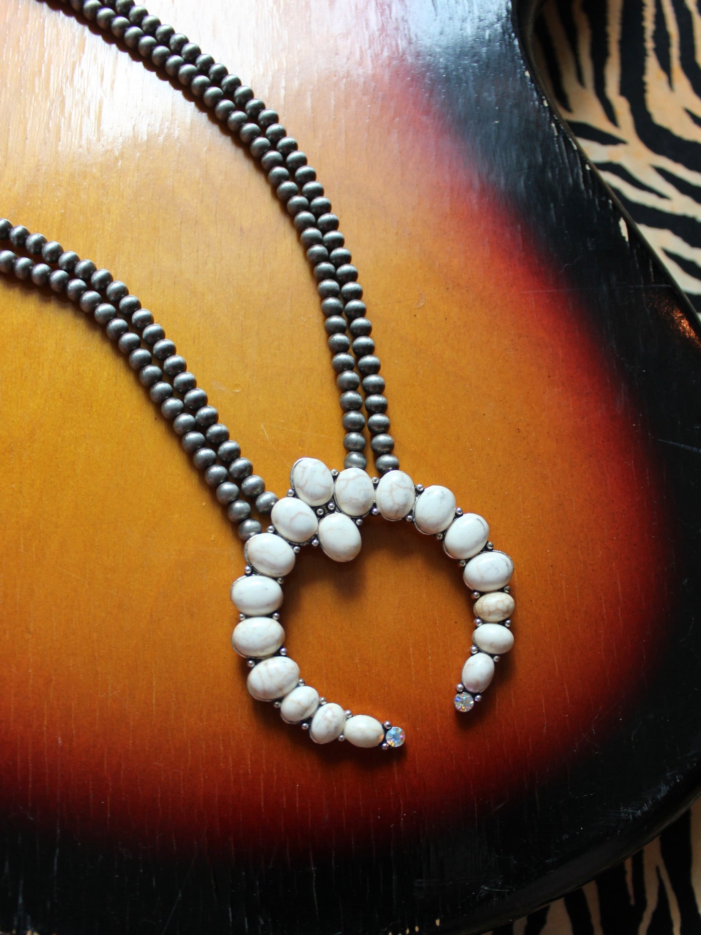 LIGHT SQUASH BLOSSOM NECKLACE