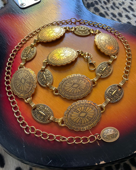 GOLD CONCHO BELT