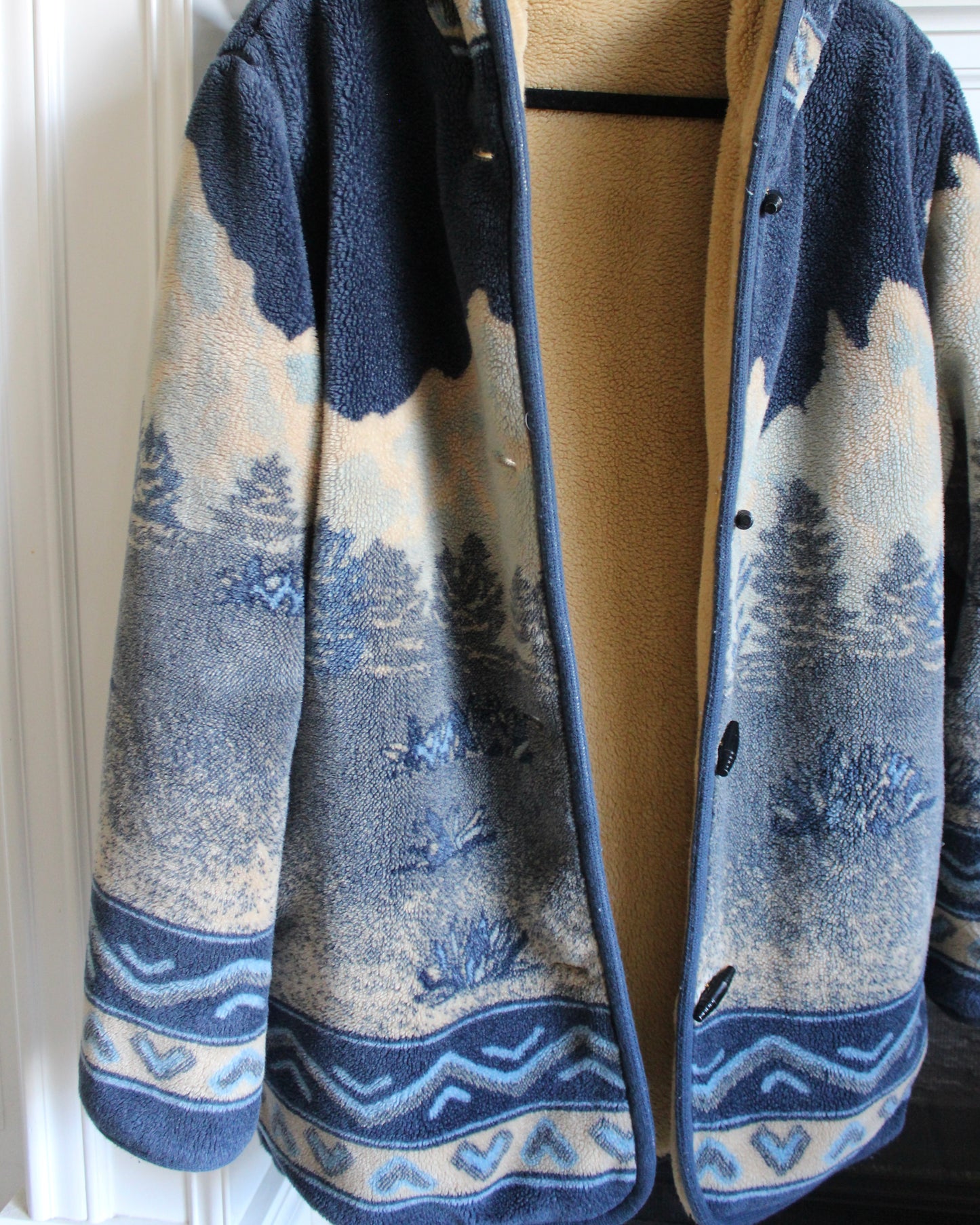 MOUNTAINSCAPE FLEECE COAT