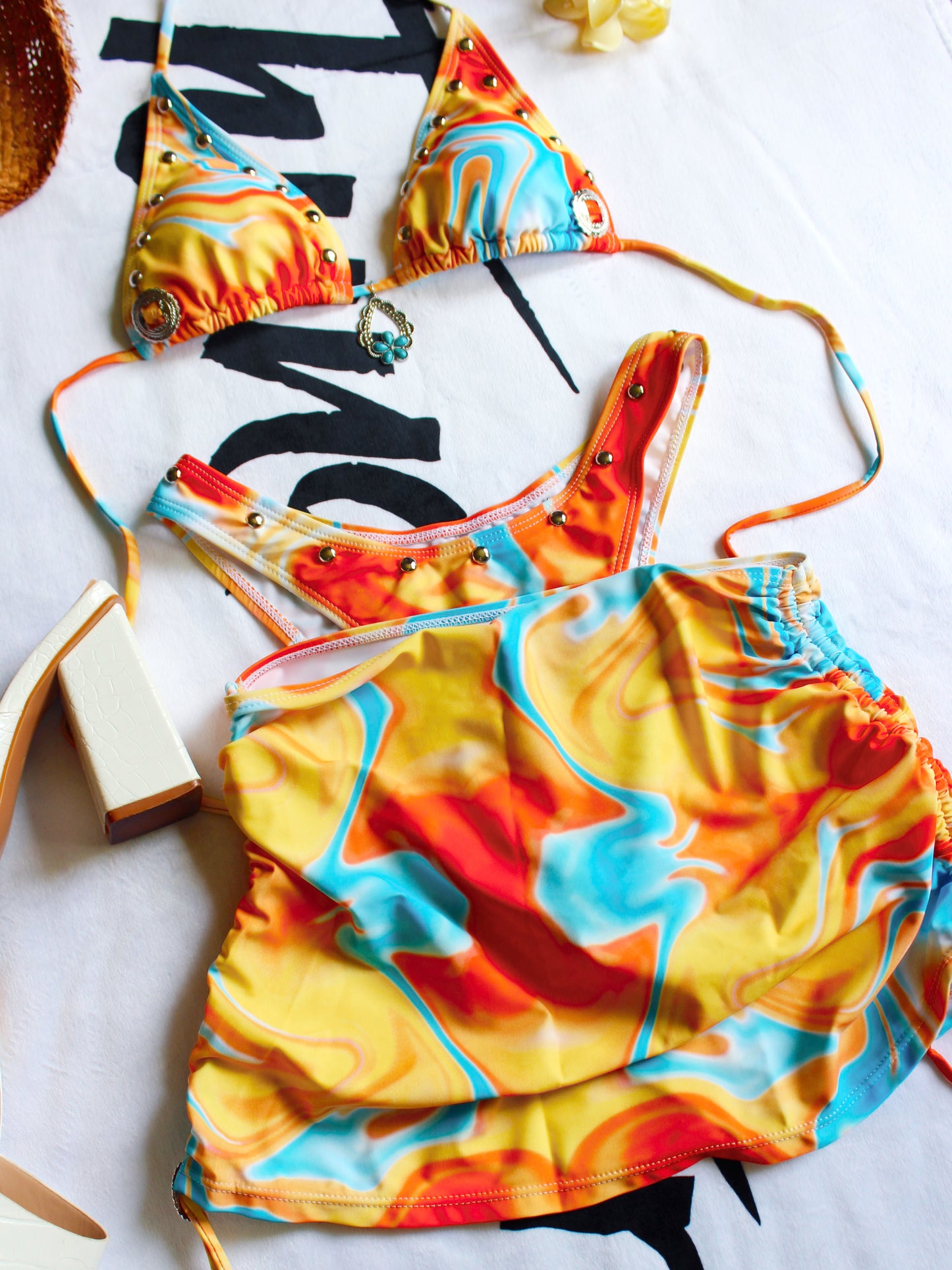 THE BODY HEAT 3-PIECE BIKINI SET