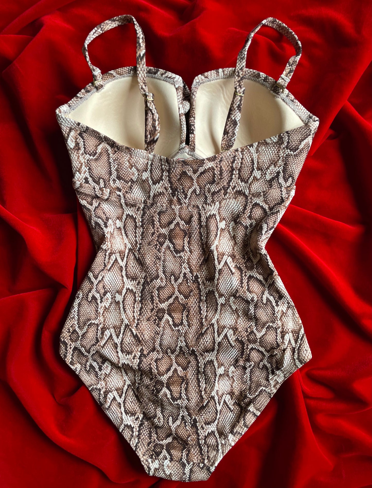 THE JAGGER ONE PIECE