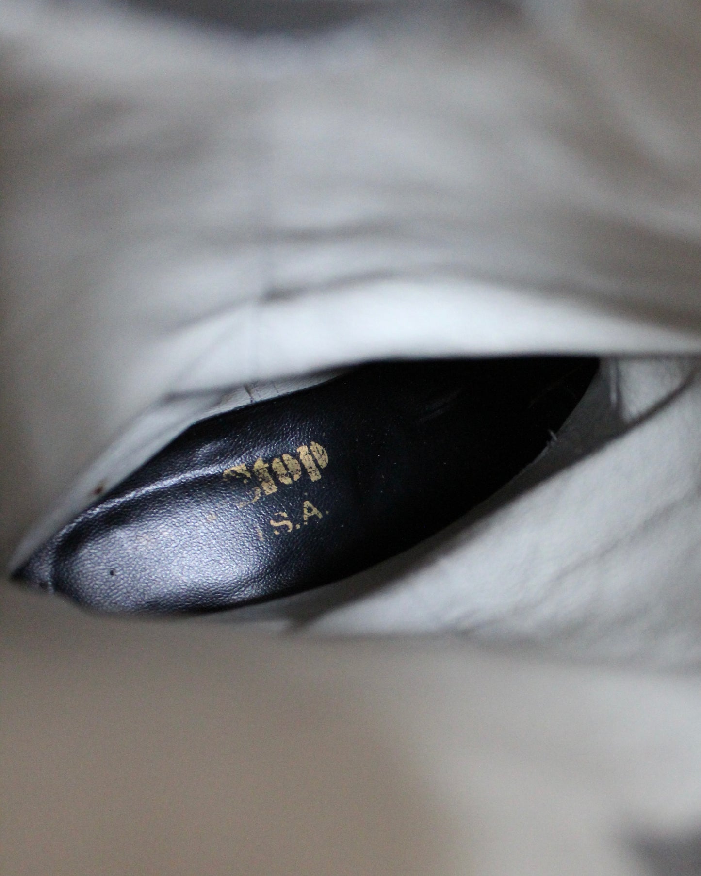 VINTAGE METALLIC SILVER COWBOY BOOTS