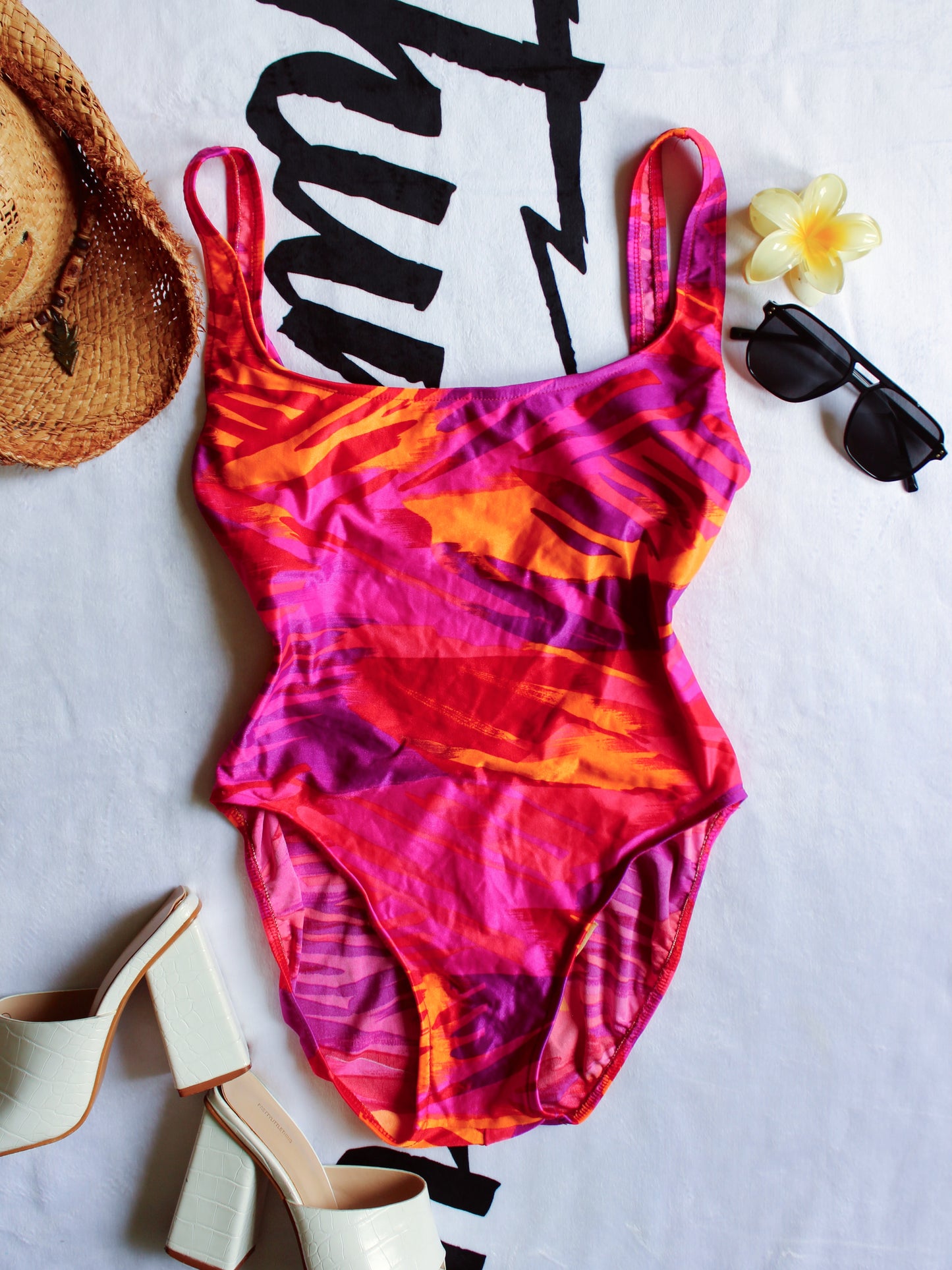 VINTAGE PARADISO ONE PIECE