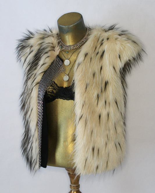 MIXED FUR + CHAINMAIL VEST