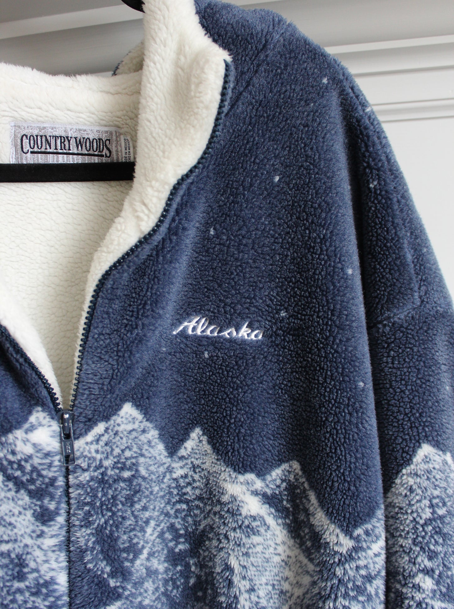 VINTAGE COUNTRY WOODS FLEECE JACKET