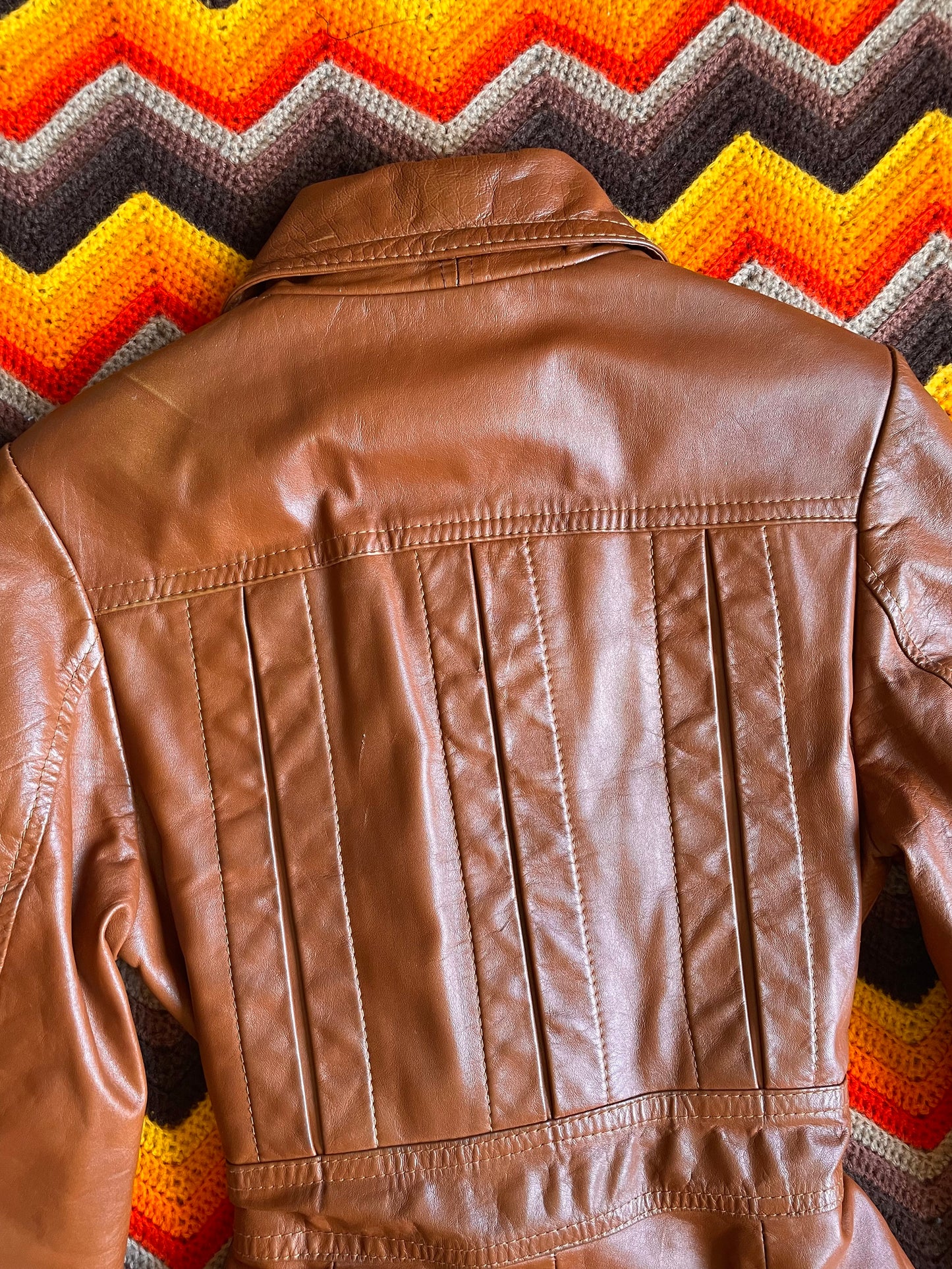 VINTAGE 70s LEATHER TRENCH